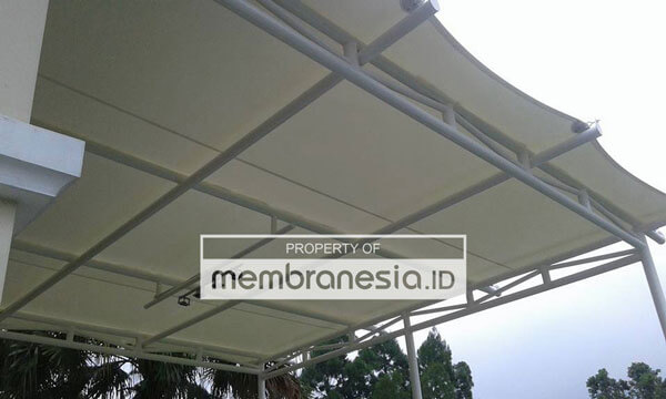 kanopi-membrane-balkon-rumah