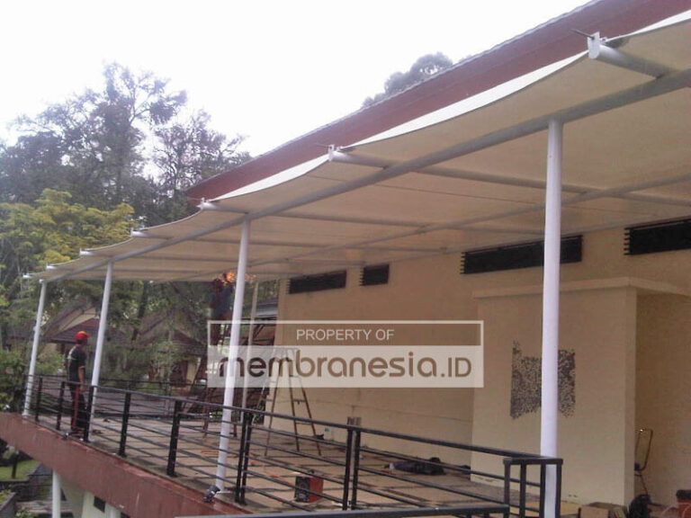tenda-membran-kanopi-balkon-hotel