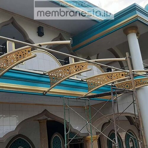 rangka kanopi membran masjid aksen plat cutting motif alazhar