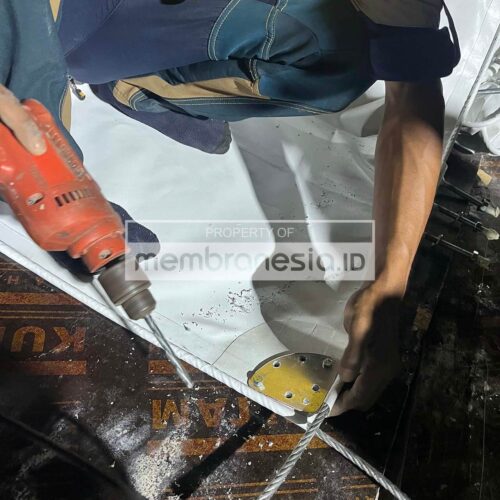 tarikan kanopi membran clamp dan seling