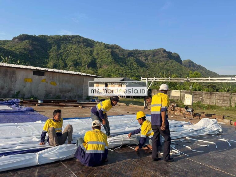 terpal membran di ikat